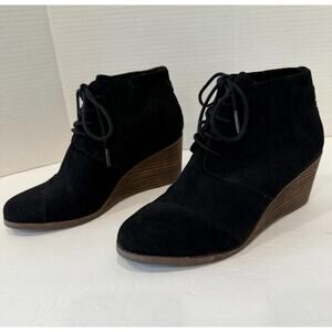 TOMS Hyde Lace Up Black Suede‎ Wedge Bootie Comfort Ankle Boot Size 7